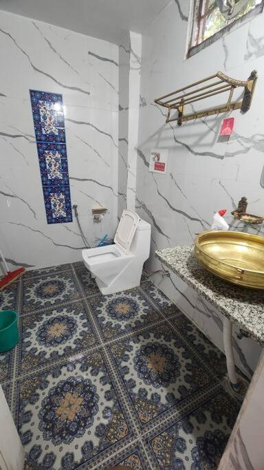 Blue Door Villa By Homeyhuts Rājpur エクステリア 写真