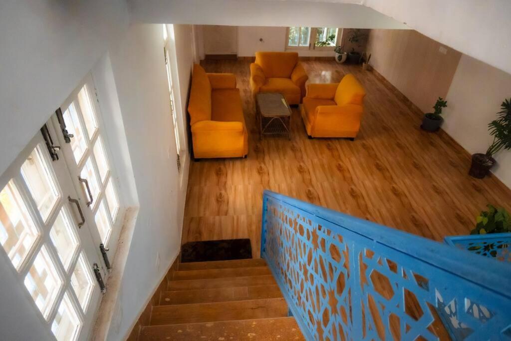 Blue Door Villa By Homeyhuts Rājpur エクステリア 写真